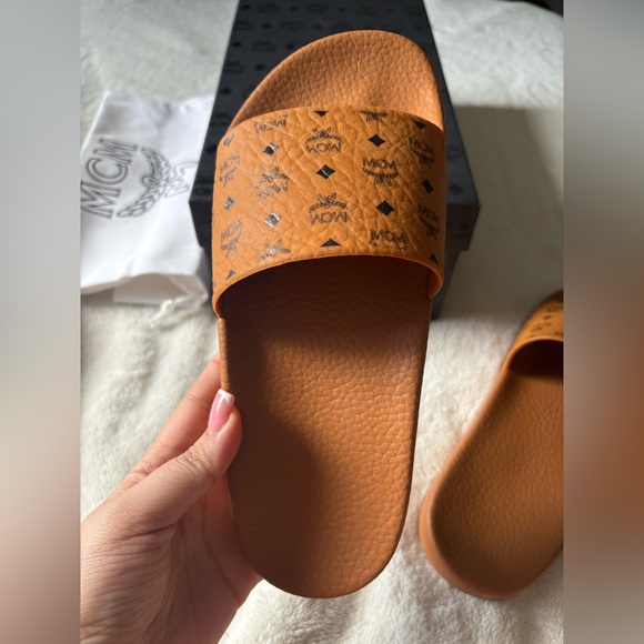 MCM Women's Tan Slide Sandals - Picture 6 of 14
